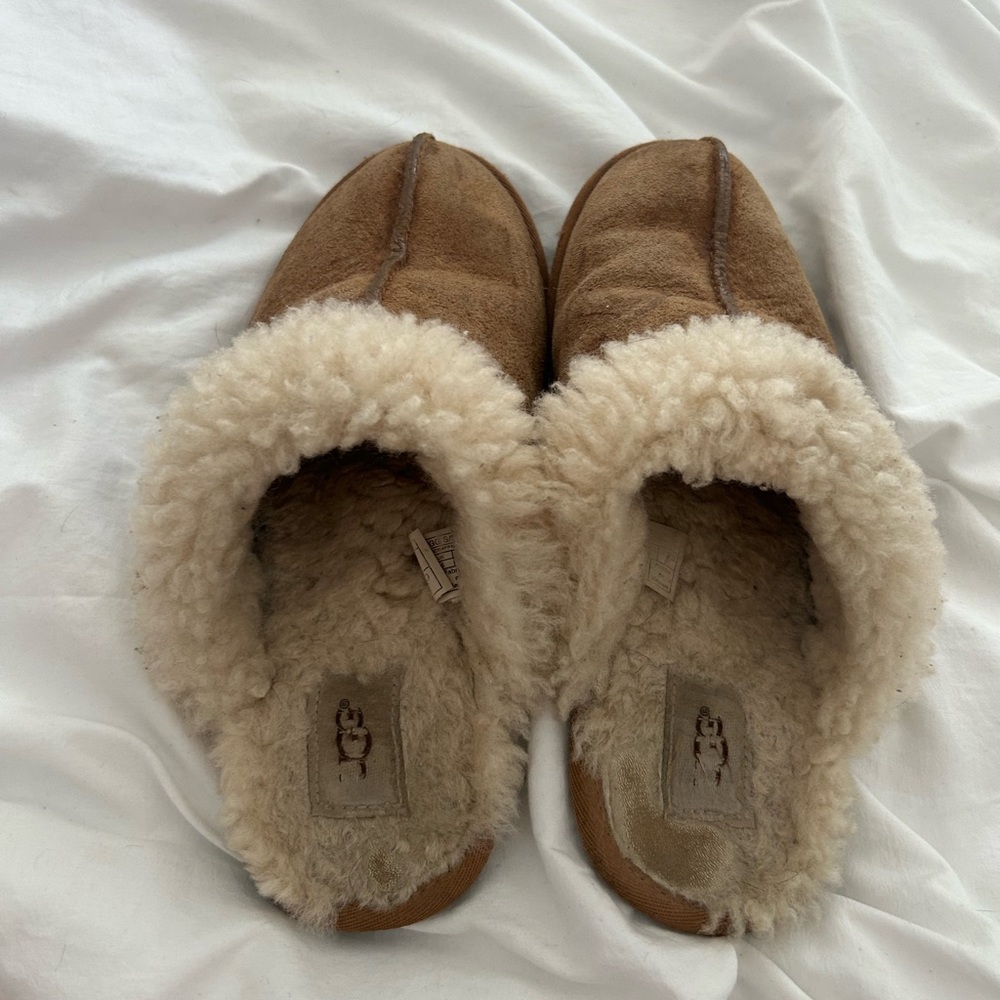 Ugg slippers